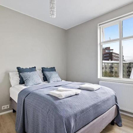 Cheerful Down Town Apartment Reykjavík Dış mekan fotoğraf