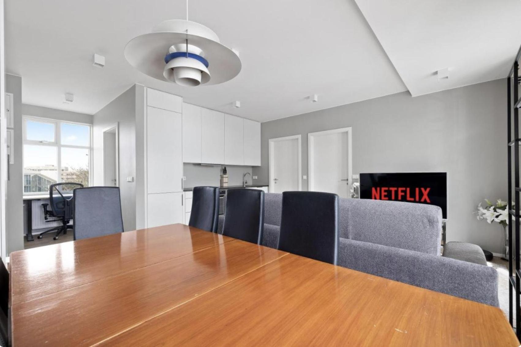 Cheerful Down Town Apartment Reykjavík Dış mekan fotoğraf